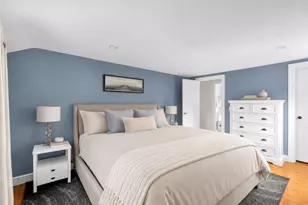 946 Main St, Hingham, MA 02043 - Photo 14