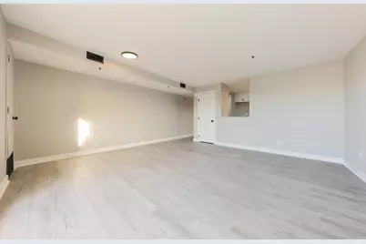 348 Rantoul Street #202, Beverly, MA 01915 - Photo 18