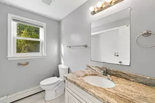 267 Middle St, Weymouth, MA 02189 - Photo 30
