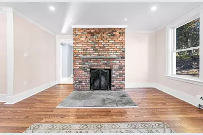 9 Sherburne Ave, Worcester, MA 01606 - Photo 8