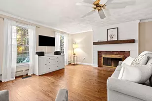 220 Boston St, North Andover, MA 01845 - Photo 6