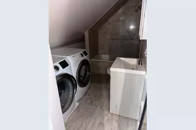 12 Center St, Lawrence, MA 01841 - Photo 10