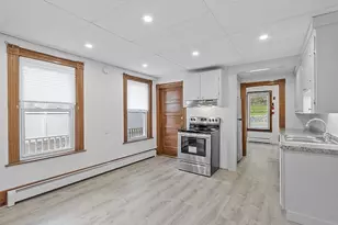 68 Church St, Leominster, MA 01453 - Photo 10