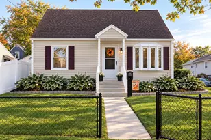 7 Campechi St, Springfield, MA 01104 - Photo 1