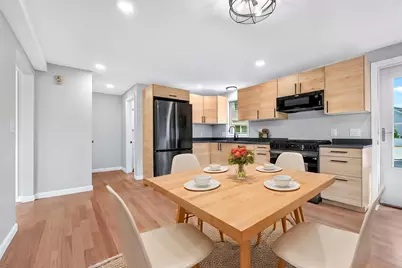 853 Washington St #6, Canton, MA 02021 - Photo 2