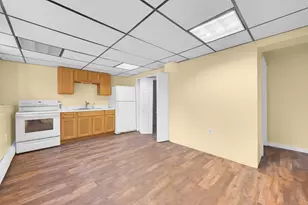 513 Harvard St, East Bridgewater, MA 02333 - Photo 10