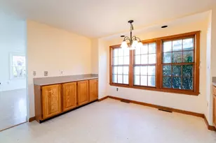 1284 Commerical St, Weymouth, MA 02189 - Photo 8