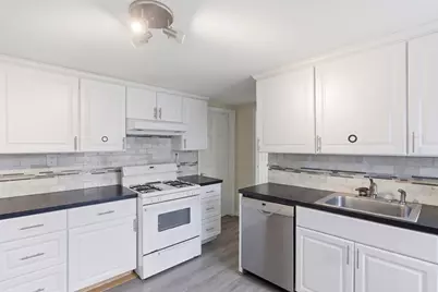 33-35 Upham St, Malden, MA 02148 - Photo 14