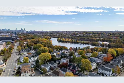 25 Beechwood Avenue #2, Watertown, MA 02472 - Photo 2