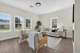 65 Wales St, Taunton, MA 02780 - Photo 8