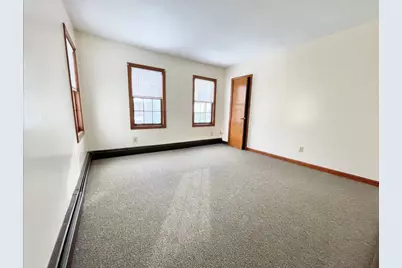 34 Dorchester St #2L, Worcester, MA 01610 - Photo 4