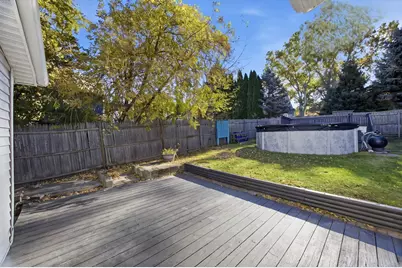 58 Glezen St, Worcester, MA 01604 - Photo 24