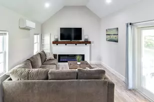 71 North St, Grafton, MA 01519 - Photo 12