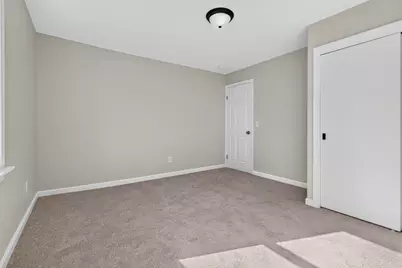 143 Uncatena Ave, Worcester, MA 01606 - Photo 14