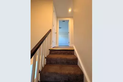 5-11 Irving St #5, Easthampton, MA 01027 - Photo 14