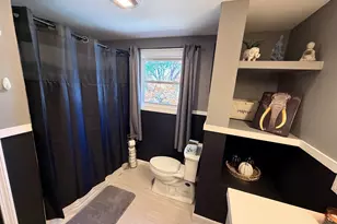 17 Arrowhead Rd, Bellingham, MA 02019 - Photo 18