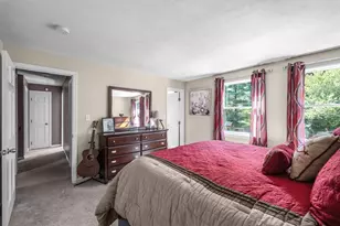 43 Fieldcrest Dr, East Bridgewater, MA 02333 - Photo 14