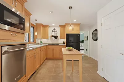 4 Lewis Drive, Medway, MA 02053 - Photo 14