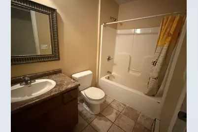 1375 Green, Gardner, MA 01440 - Photo 14