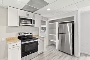 320 Main St, Gloucester, MA 01930 - Photo 26