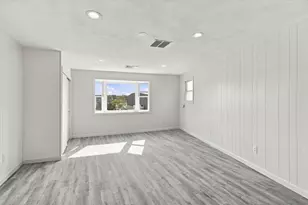 320 Main St, Gloucester, MA 01930 - Photo 32
