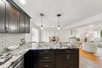 60 Oneida St, Methuen, MA 01844 - Photo 18