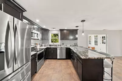 60 Oneida St, Methuen, MA 01844 - Photo 16
