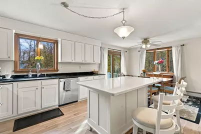 99 Paul Revere Dr, Agawam, MA 01030 - Photo 8