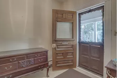 246 School St, Somerville, MA 02145 - Photo 12