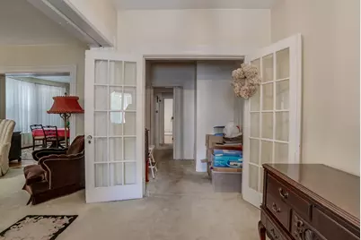 246 School St, Somerville, MA 02145 - Photo 8
