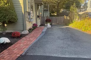 6 Traverse St, Gloucester, MA 01930 - Photo 2