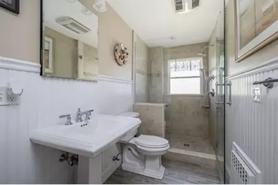 46 Samoset Ave, Hull, MA 02045 - Photo 6
