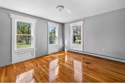 16 Walnut St, Taunton, MA 02780 - Photo 10