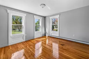 16 Walnut St, Taunton, MA 02780 - Photo 10