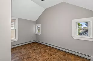 16 Walnut St, Taunton, MA 02780 - Photo 6
