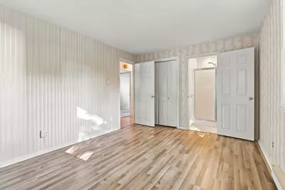 26 Guild St, Lowell, MA 01852 - Photo 14