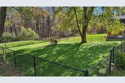 25 Wallace Rd, Sturbridge, MA 01566 - Photo 30