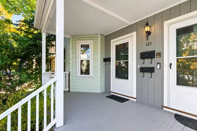 121 Highland Rd #1, Somerville, MA 02144 - Photo 2