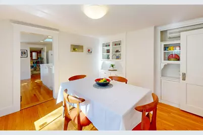 7 Camden Place, Cambridge, MA 02138 - Photo 14
