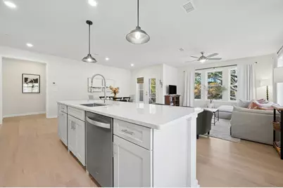 2 Winslow Ln #207, Grafton, MA 01536 - Photo 12
