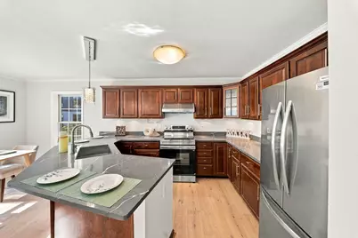 70 Walnut St, Quincy, MA 02171 - Photo 8