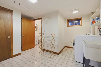 16 Meryl St, Medway, MA 02053 - Photo 32