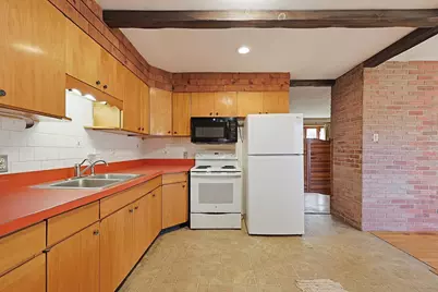 18 Moody St, Uxbridge, MA 01569 - Photo 8