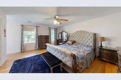 77 Wampum St, Weymouth, MA 02190 - Photo 10