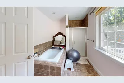 77 Wampum St, Weymouth, MA 02190 - Photo 20