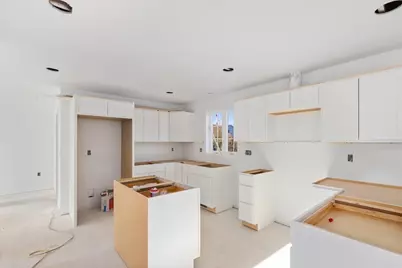 62 Wingate Avenue, Methuen, MA 01844 - Photo 12