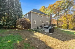 43 Tipperary Dr, Northbridge, MA 01588 - Photo 32