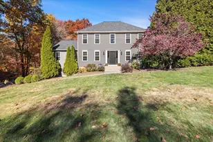 43 Tipperary Dr, Northbridge, MA 01588 - Photo 1