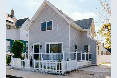 11 Nevada Ave, Malden, MA 02148 - Photo 2