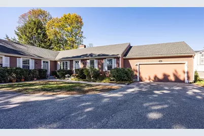 6 Lois Ln #6, Lexington, MA 02420 - Photo 1